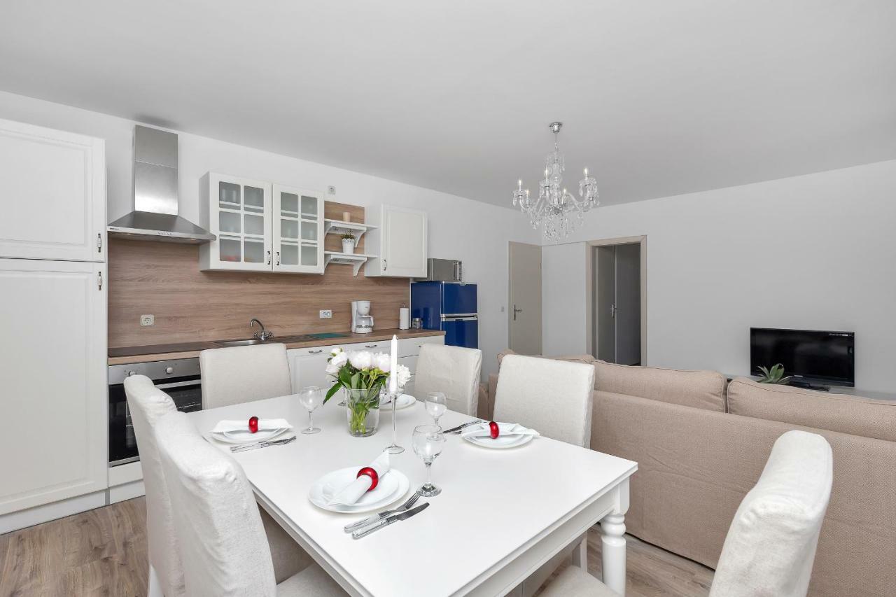 Apartments Marija Makarska Eksteriør bilde