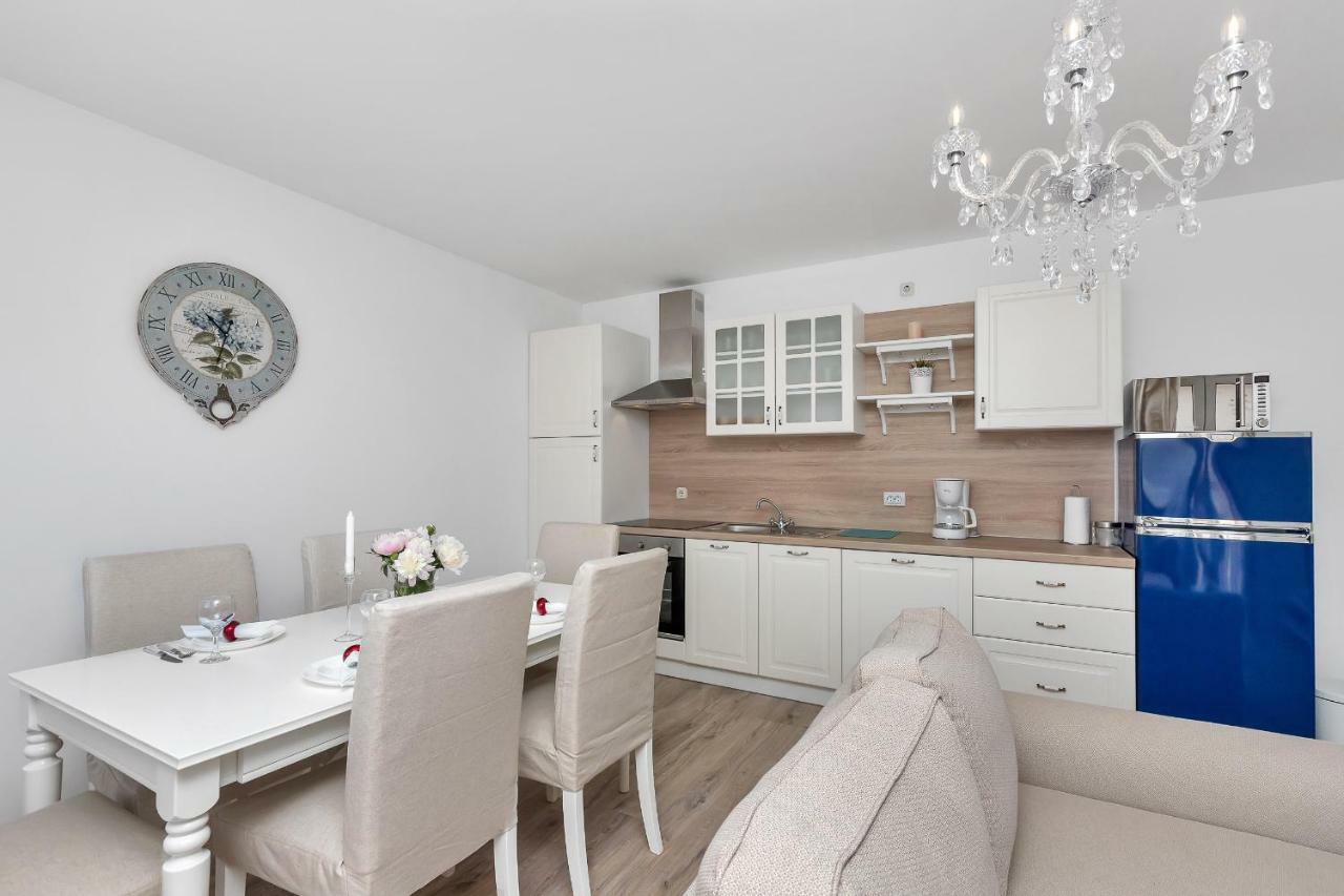 Apartments Marija Makarska Eksteriør bilde